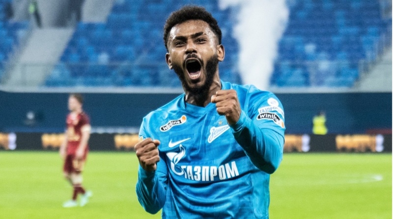 zenitden-fenerbagchaya-dogru