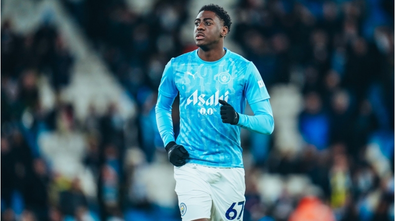 manchester-sitinin-futbolchusu-stok-sitiye-icare-esasinda-kechib