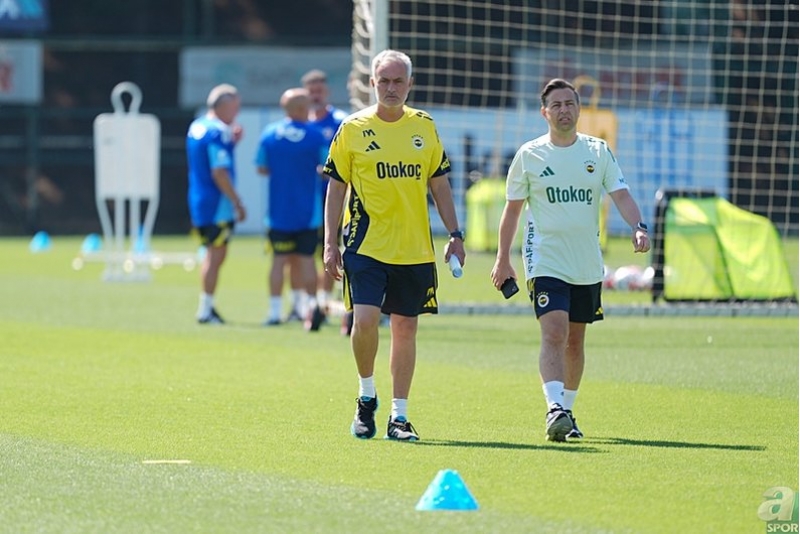 mourinyo-daha-iki-futbolchunun-qelemini-qirdi