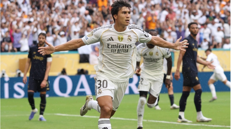 real-madrid-genc-futbolchusu-ile-yola-davam-edecek-2