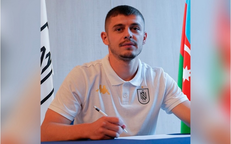 neftchi-ruminiyali-futbolchunu-transfer-edib