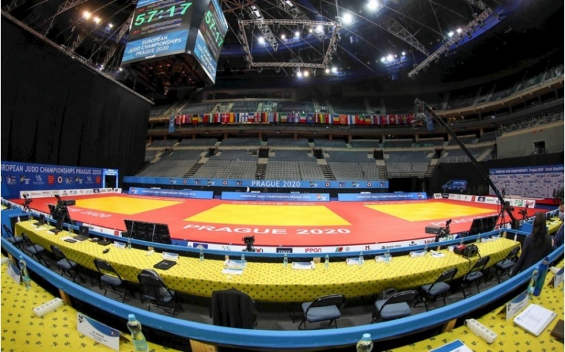 cudochularimiz-boyuk-debilqe-turnirini-medalsiz-basha-vurublar
