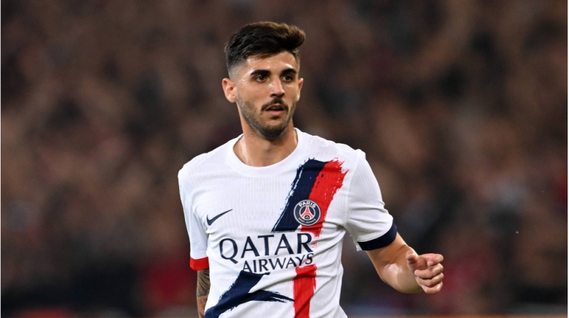 psj-nin-futbolchusu-klubdan-ayrilmaq-niyyetindedir