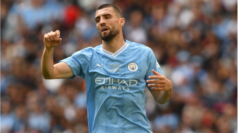 manchester-siti-xorvatiyali-futbolchusu-ile-vidalasha-biler