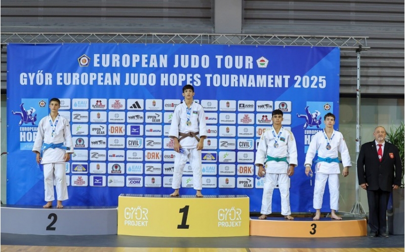 cudochularimiz-beynelxalq-turnirde-1-qizil-ve-3-burunc-medal-elde-edibler
