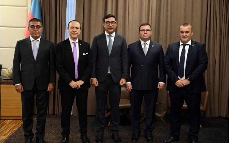 ferid-qayibov-albaniya-olimpiya-komitesinin-prezidenti-ve-diger-resmi-shexslerle-gorushub