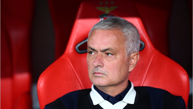 qarabag-mourinyonun-yolunu-achdi