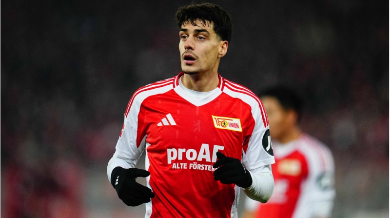 milan-ve-vulverhempton-transfer-yarishina-girib