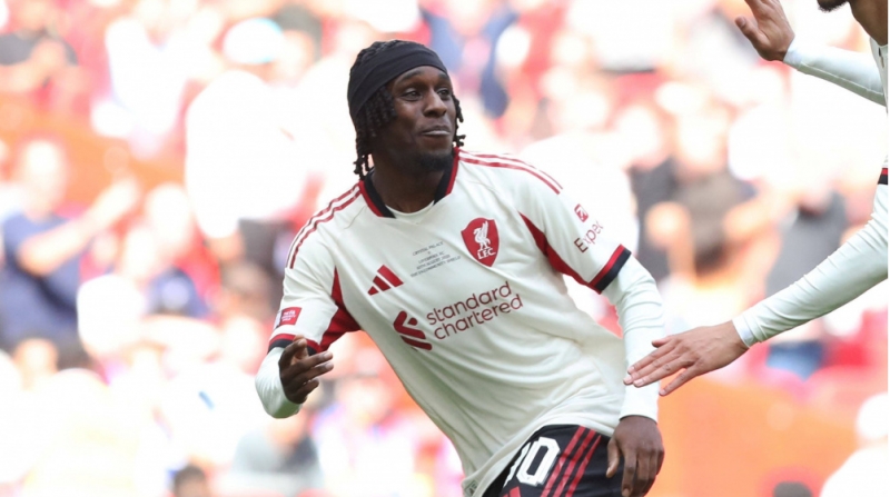 liverpulun-futbolchusu-6-hefte-oynamayacaq