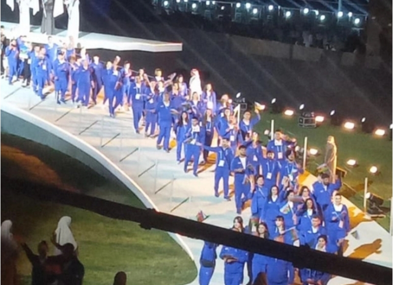 azerbaycan-idmanchilari-vi-islam-hemreyliyi-oyunlarinin-achilish-merasiminde-resmi-paraddan-kechibler