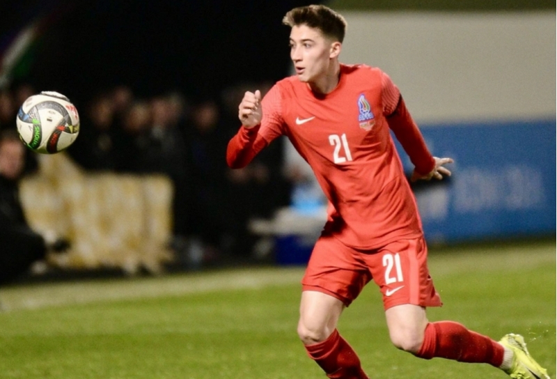 mert-chelik-futboldan-kenarlashdirilib