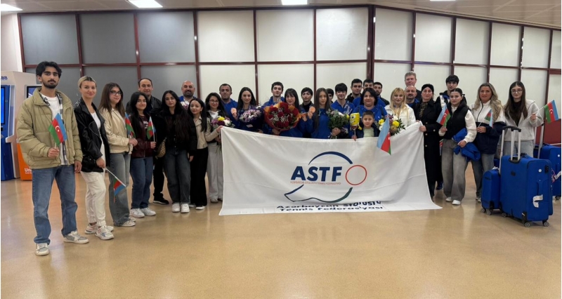 islamiadanin-mukafatchilari-vetene-qayidiblar