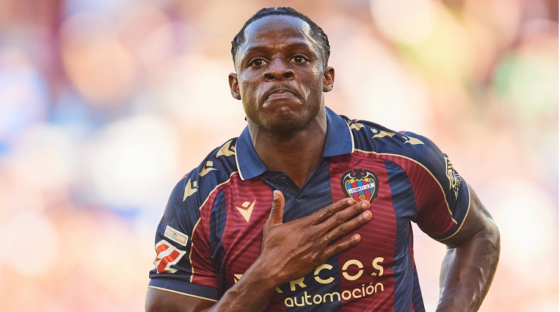 levantei-arsenala-deyishe-biler