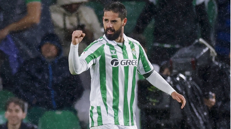 isko-real-betisde-qalacaq