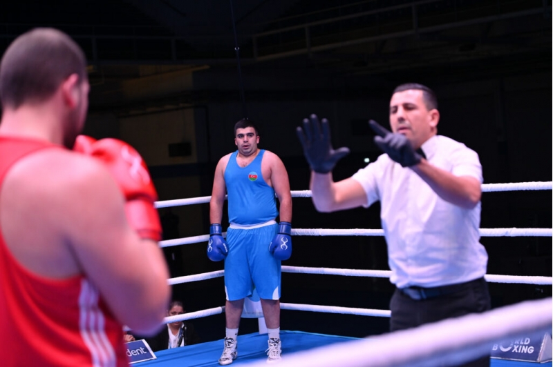 daha-iki-bokschumuz-avropa-chempionatinda-yarimfinala-yukselib