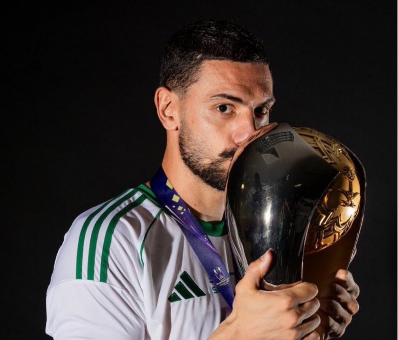 merih-demiral-el-hilalda-qalacaq