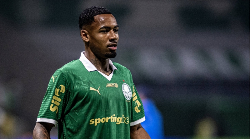 nyukasl-yunayted-palmeyrasdan-futbolchu-alir