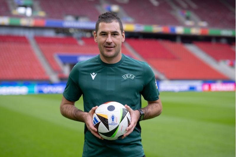 qarabag-ayaks-matchinin-hakimi-belli-olub