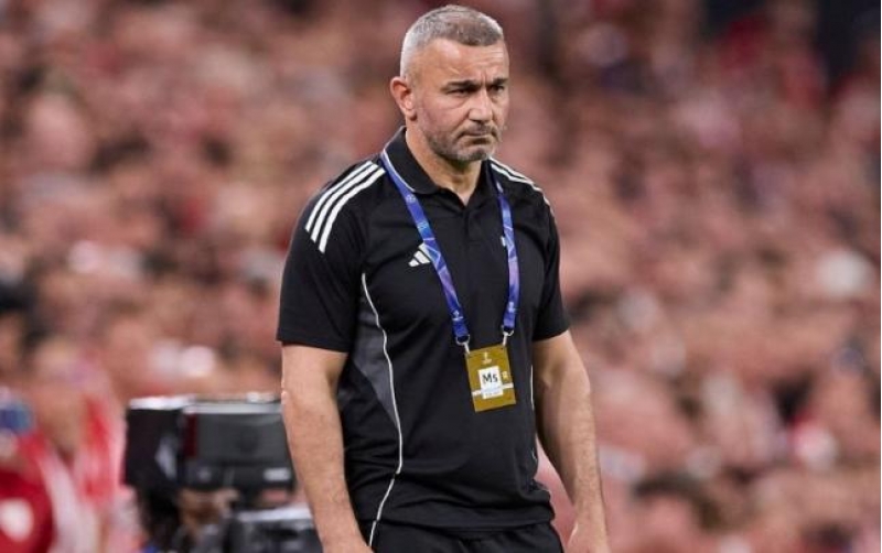 karyeramin-sonuna-qeder-azerbaycanda-chalishmaga-haziram