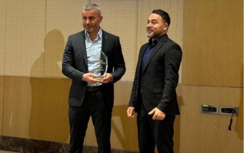 qurban-qurbanova-mukafat-teqdim-olundu-2