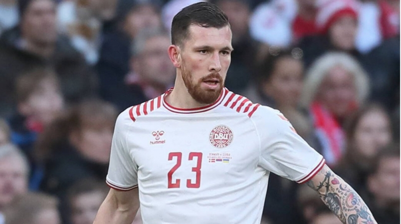 yuventus-marselin-yarimmudafiechisine-gozunu-dikib