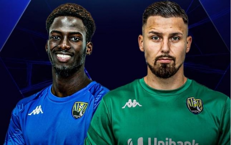 kepez-iki-futbolchusu-ile-vidalashib