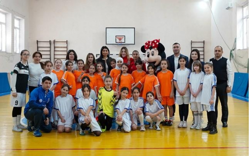 millinin-uzvleri-shagirdlerle-gorushubler