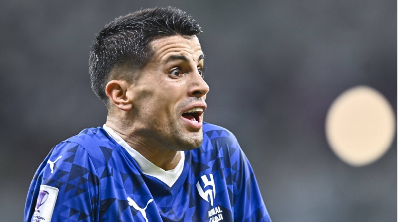 kanselo-avropa-klubuna-qayida-biler