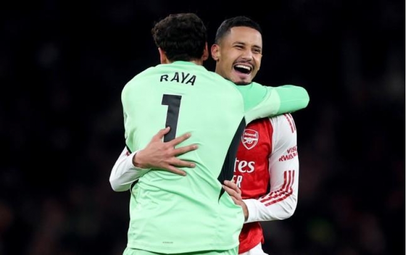 arsenal-aston-villani-londona-gelmeye-peshman-etdi