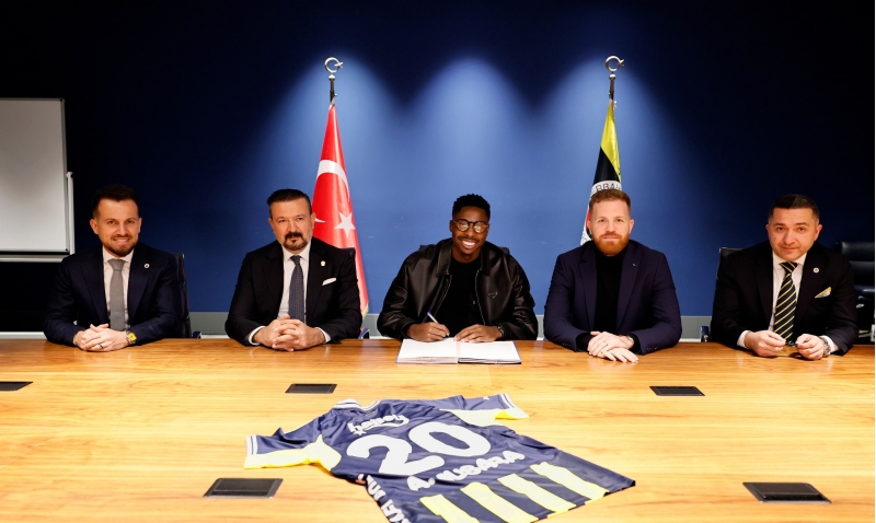 fenerbagcha-yeni-transferini-achiqladi-2