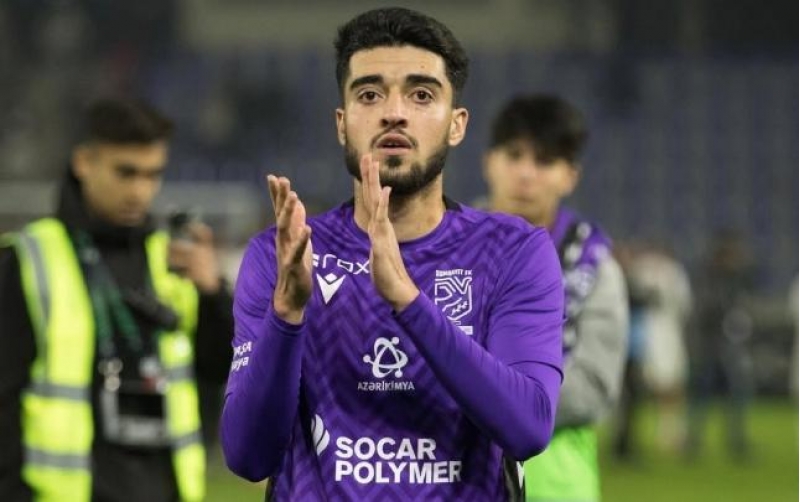 sumqayit-futbolchusu-ile-yollarini-ayirdi