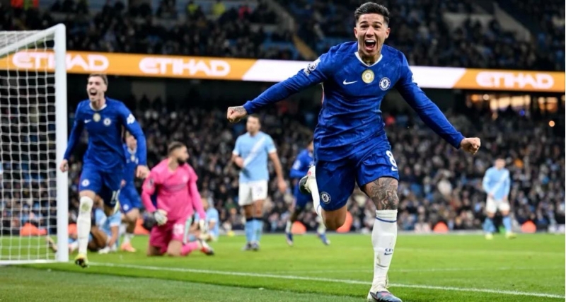 enzo-fernandez-chelsiye-manchester-siti-ile-oyunda-1-xal-qazandirdi