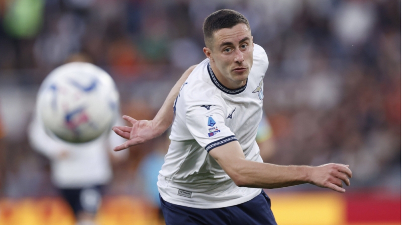 adam-marushich-latsio-ile-yeni-muqavile-imzalayib