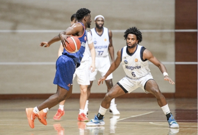 naxchivan-xii-turu-qelebe-ile-basha-vurub