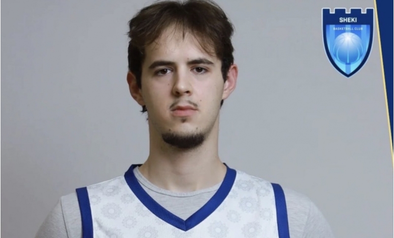 shekide-ayriliq-yashanib