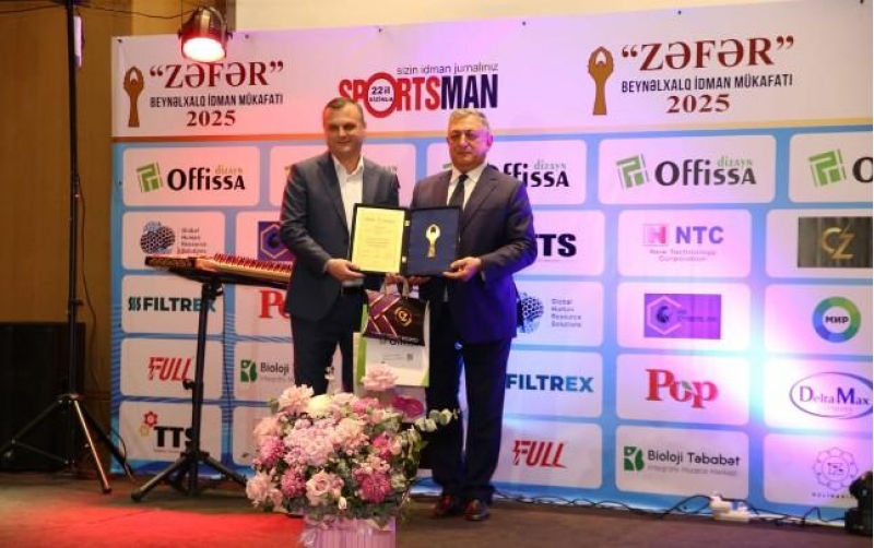 zefer-mukafati-teqdim-olunub