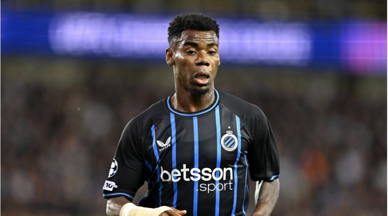 aston-villadan-bruggeye-teklif-var