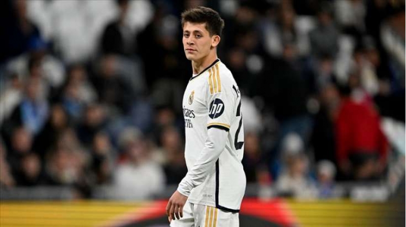 arsenalin-arda-guler-israri-davam-edir