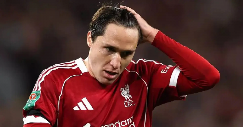 liverpul-italiyali-futbolchuya-icaze-vermeyib