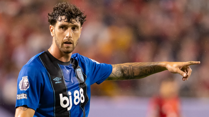 yuventus-yeni-mudafiechi-axtarishina-chixib