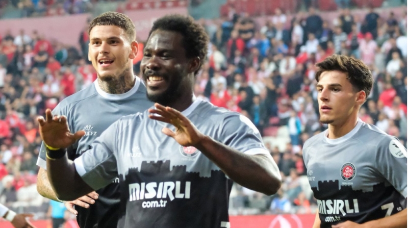 fofana-strasburqa-transfer-olacaq