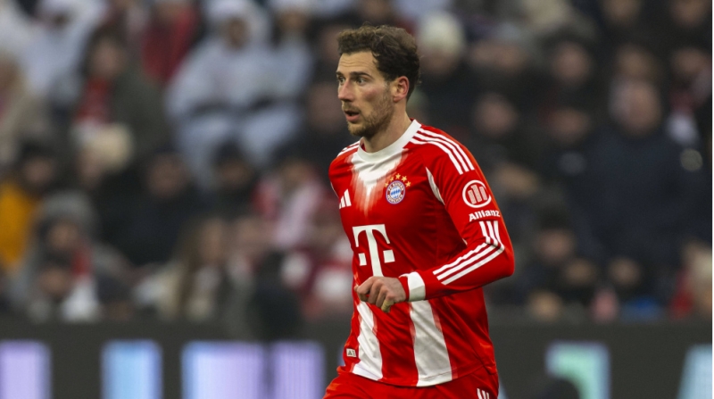 arsenal-azad-agent-statusunda-futbolchu-alir