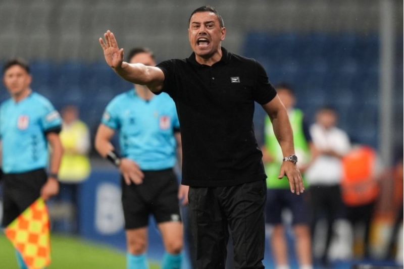 konyaspor-chagdash-atanla-yollarini-ayirib