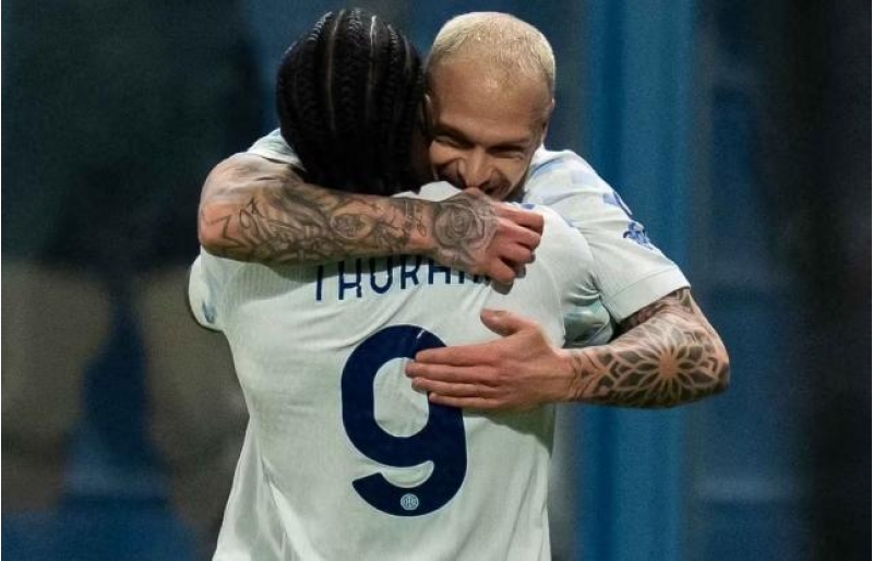 interden-5-qollu-qelebe