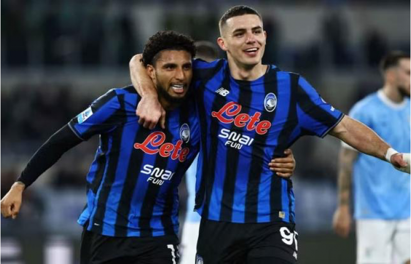 latsio-oz-meydaninda-atalantaya-q