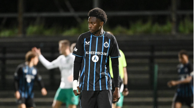 barselona-17-yashli-oyunchunu-heyetine-qatmaq-isteyr