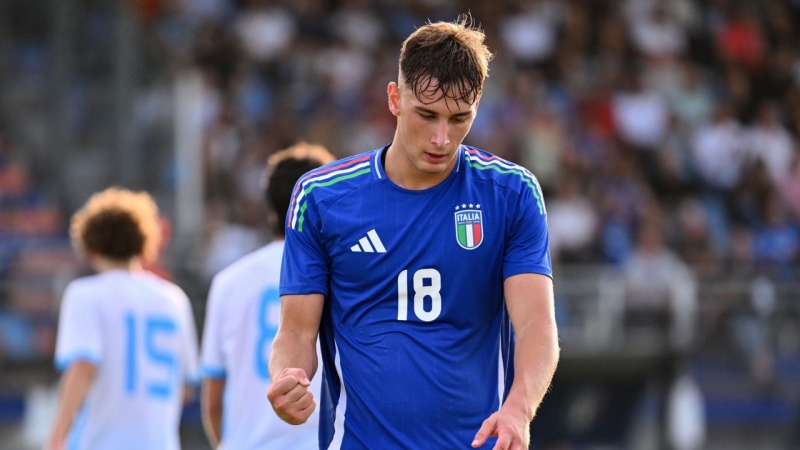 arsenalin-hedefi-italiyali-futbolchudur