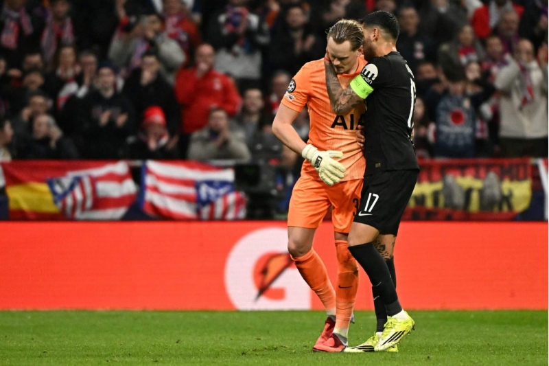 tottenhemin-chetin-tapshirigi