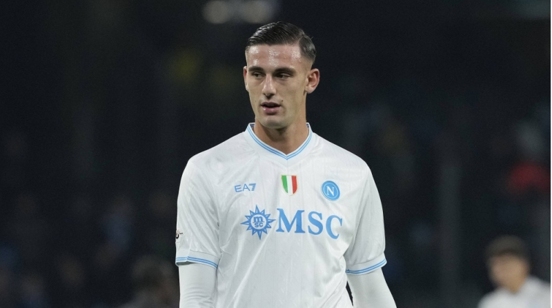 lorenzo-lukka-karyerasini-olkesinde-davam-etdire-biler