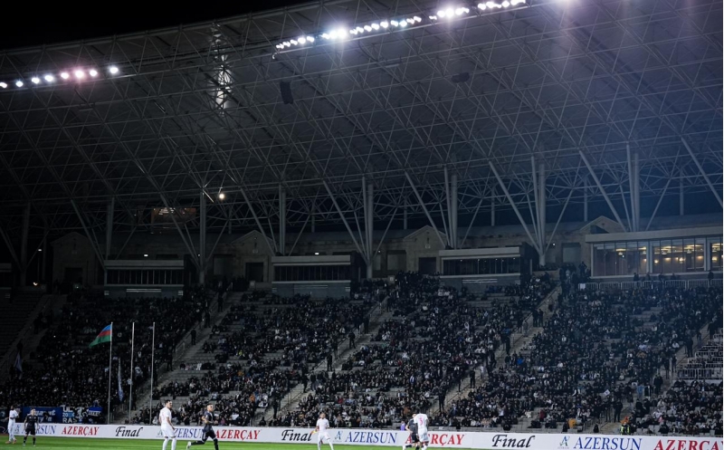 azerbaycan-kubokunun-final-oyunlarini-tribunadan-umumilikde-289-463-azarkesh-izleyib